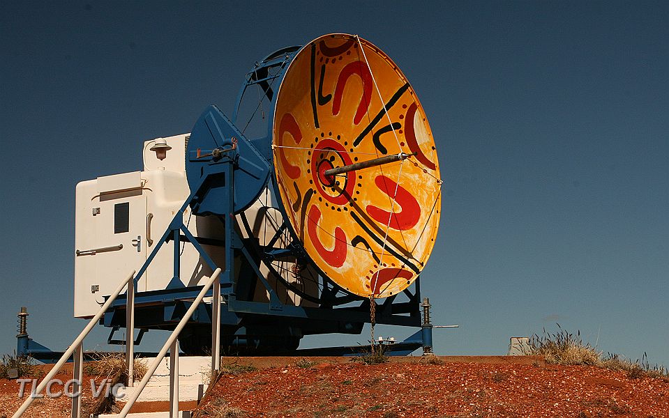 26-Giles weather station.JPG